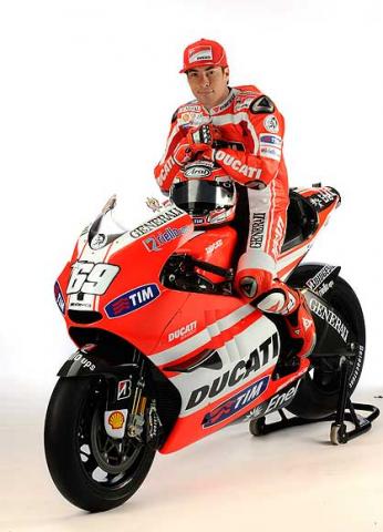 Ducati-Presentation-001-(18).jpg