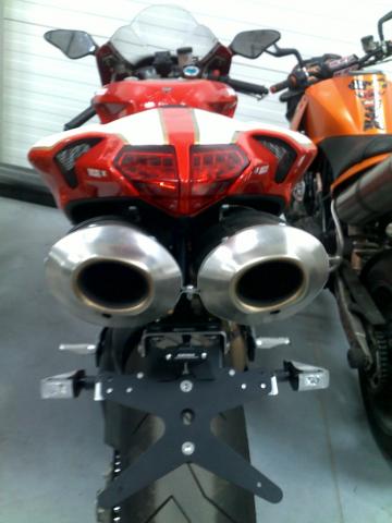 20100219350.jpg